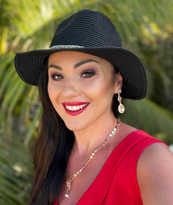 Anna Salamon Makijaż i Pielęgnacja